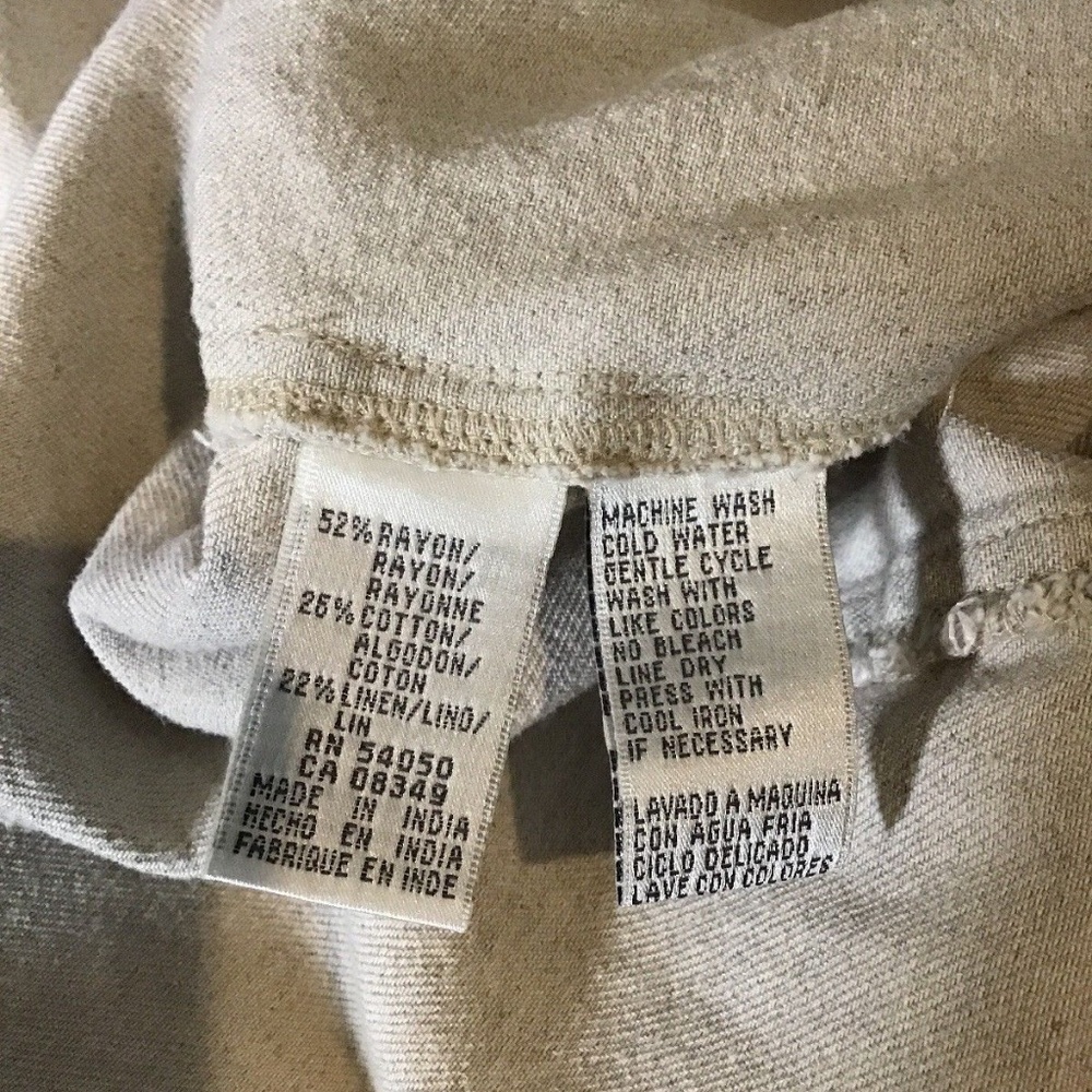 SOLD Jones New York Sport 2pc. Beige Size 10 - Picture 7 of 7